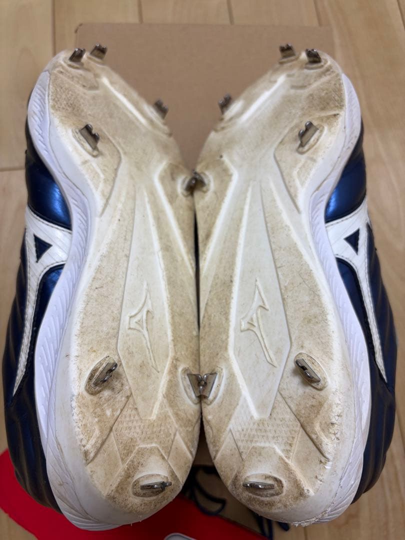 ミズノ　クッションレボプロ　26.5㎝