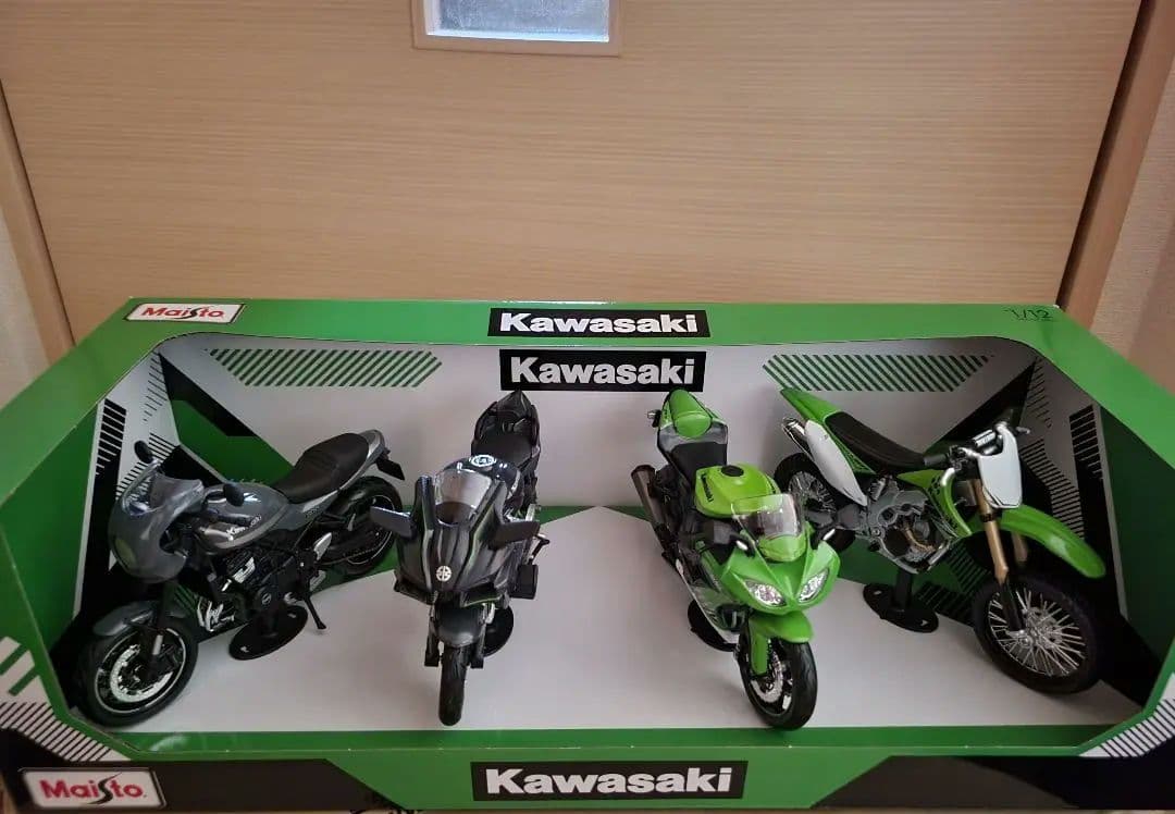 カワサキ　バイク　レプリカ　1/12スケール　4台セット！Ninja