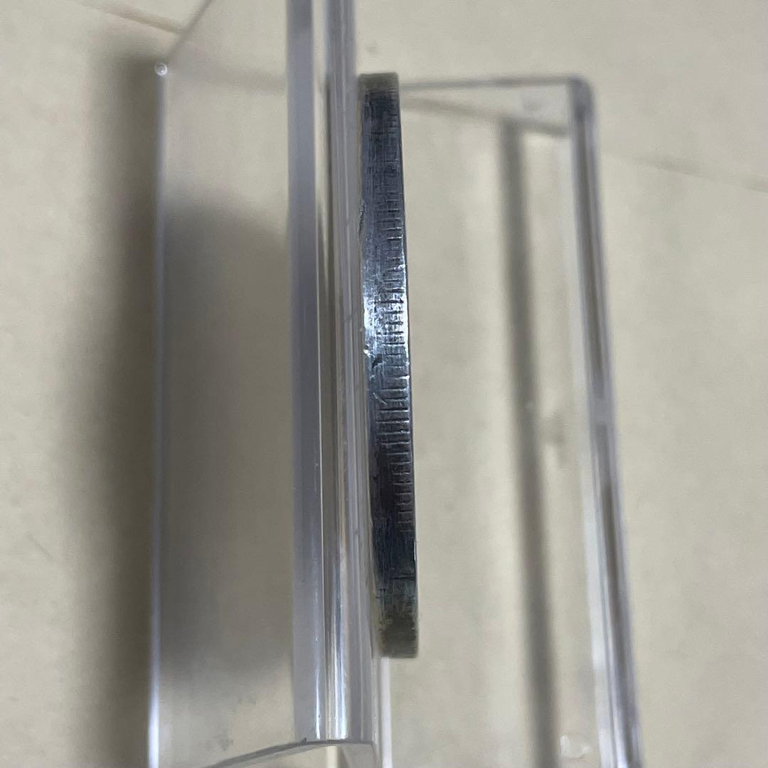 中国銀貨　新疆　餉銀一両　洗浄あり