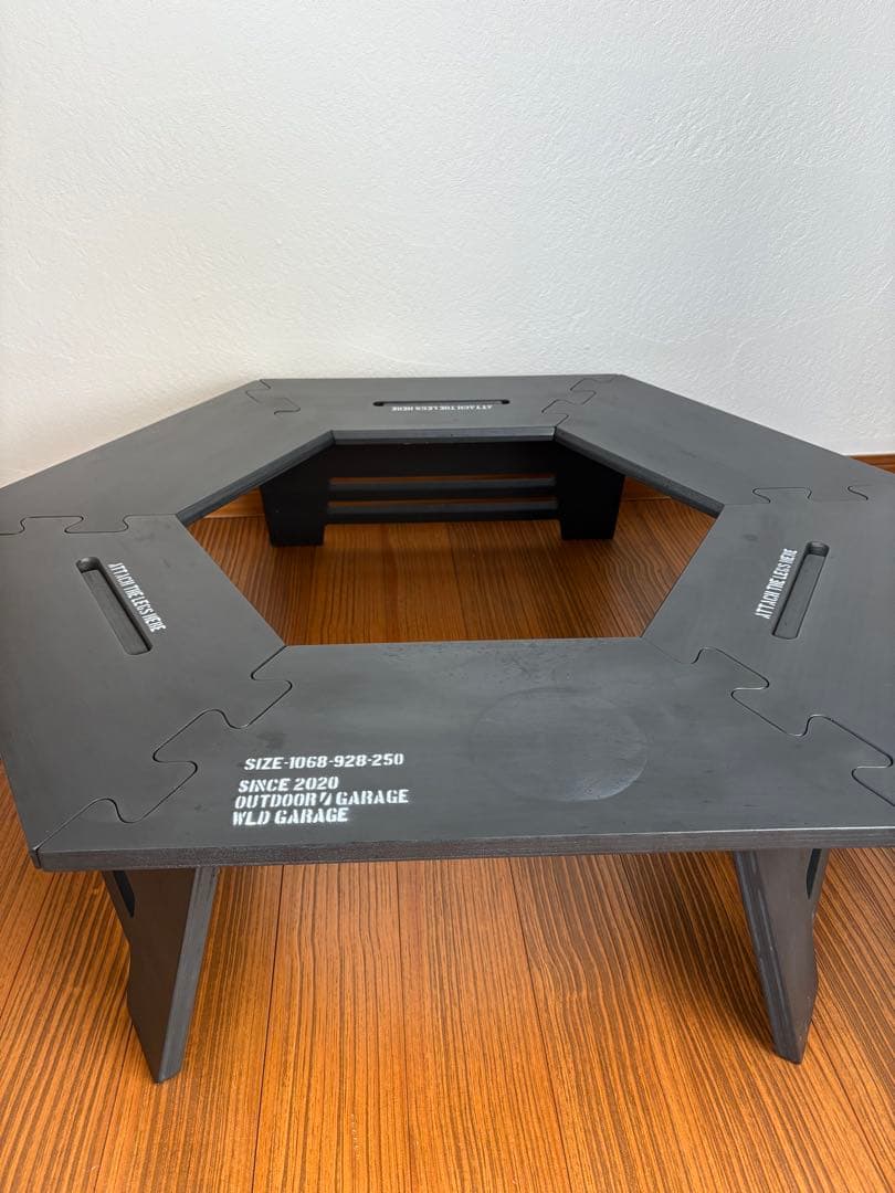 wldgarageヘキサテーブル(ブラック)