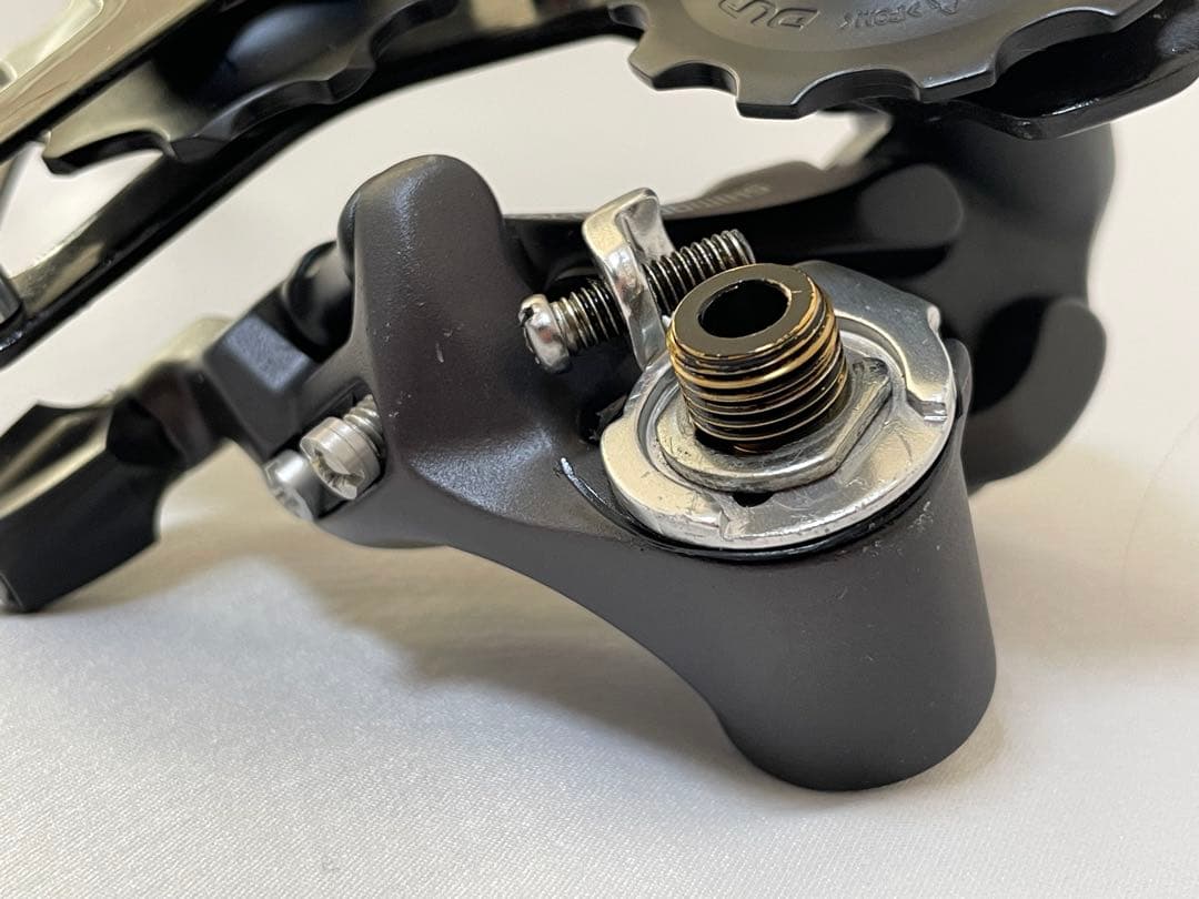 シマノDURA－ACEリヤ変速機「RD－7900」夢屋チタンボルト仕様中古品