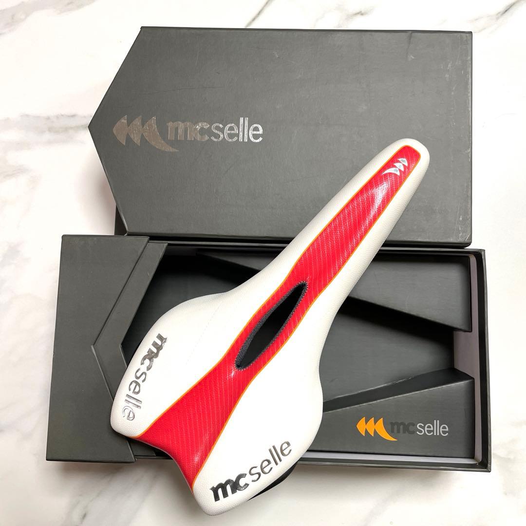 【新品】自転車サドル　MCselle マクセラ　サドル箱入り