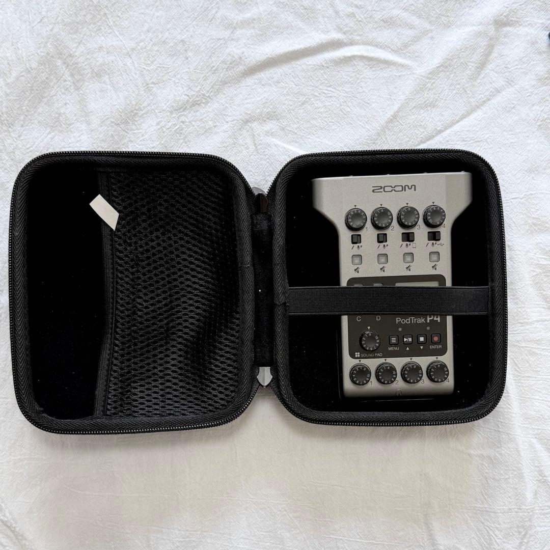 【おまけ3点付】PodTrak P4 / XLRケーブル・SD128GB・ケース