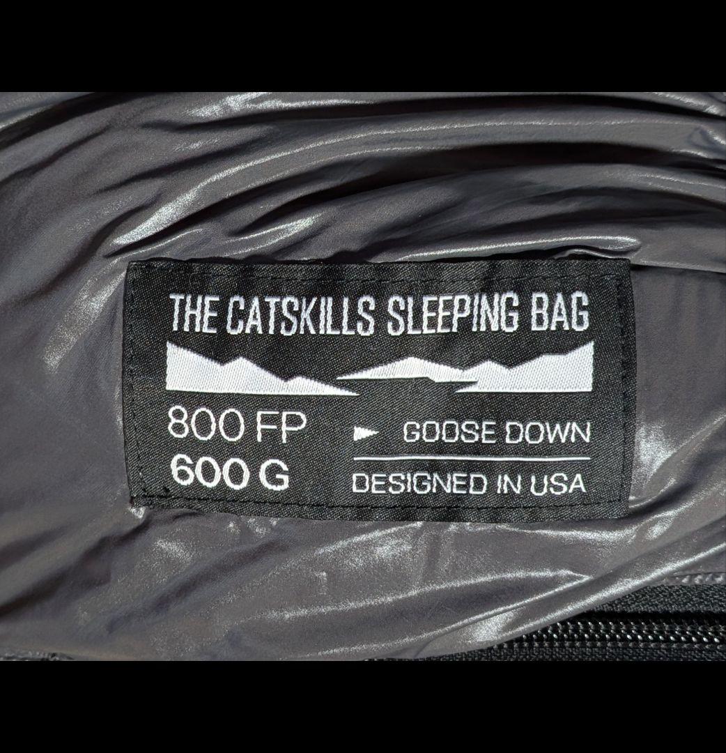 アウトドア寝具 THE CATSKILLS SLEEPING BAG 800FP 600G