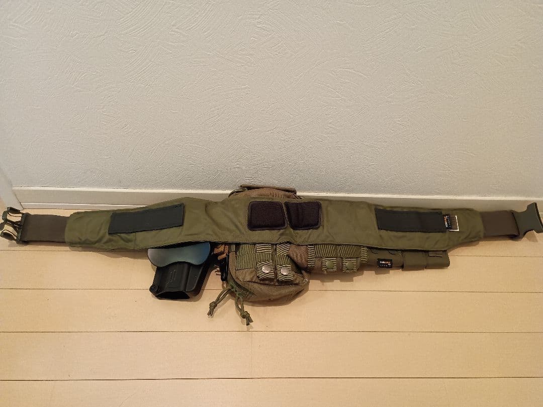 ファーストライン タスマニアン タイガー ポーチ サバゲー