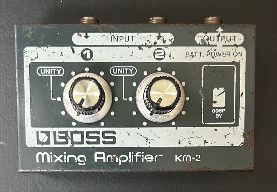 ギター BOSS Mixing Amplifier KM-2