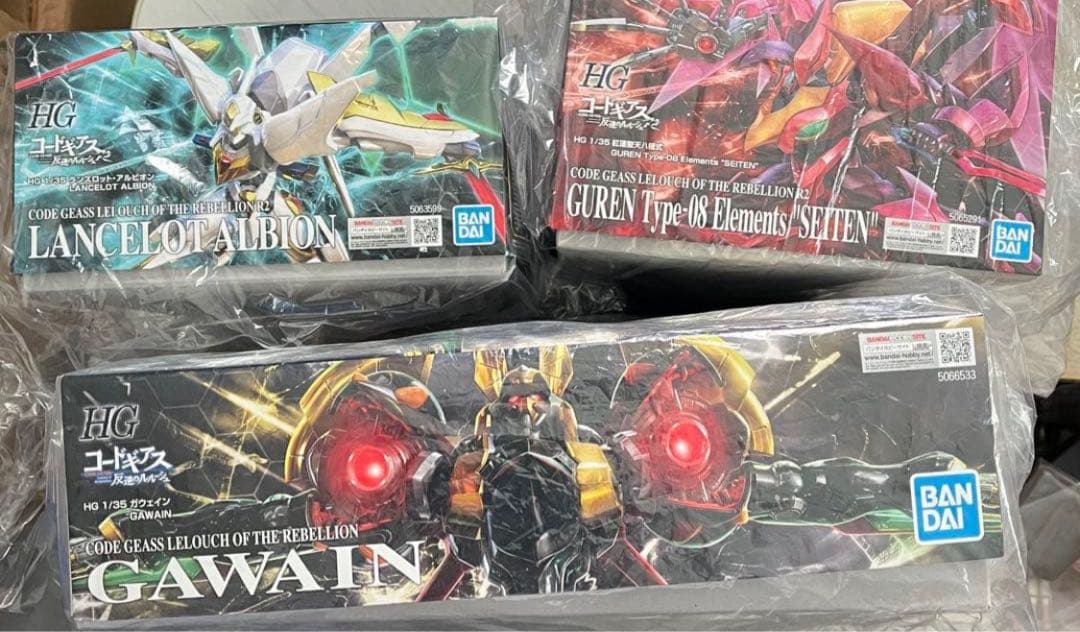 HG ランスロットアルビオン　紅蓮聖天八極式　ガウェイン　コードギアス　プレバン