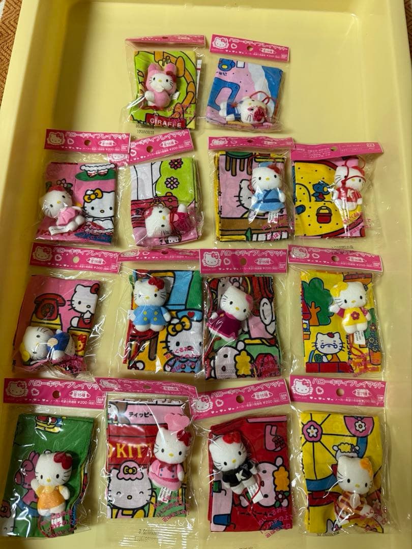 d*9様 ハローキティ　プレイマット