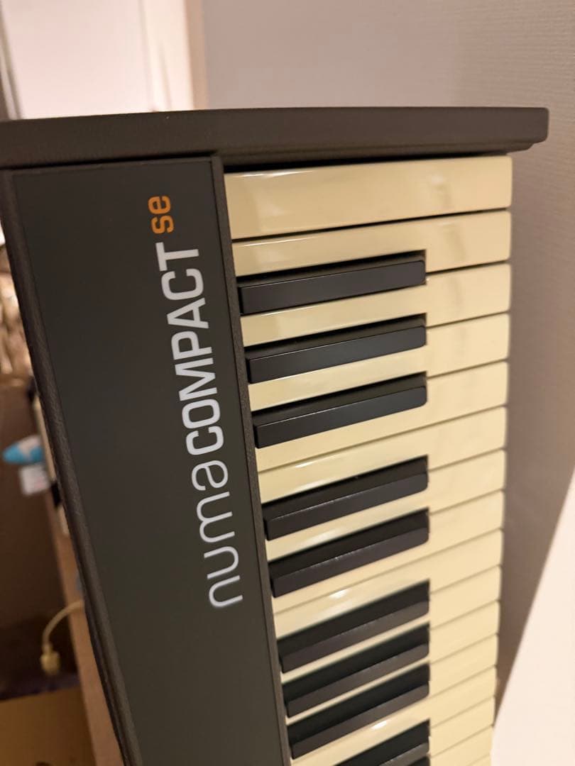 鍵盤楽器 numa compact se