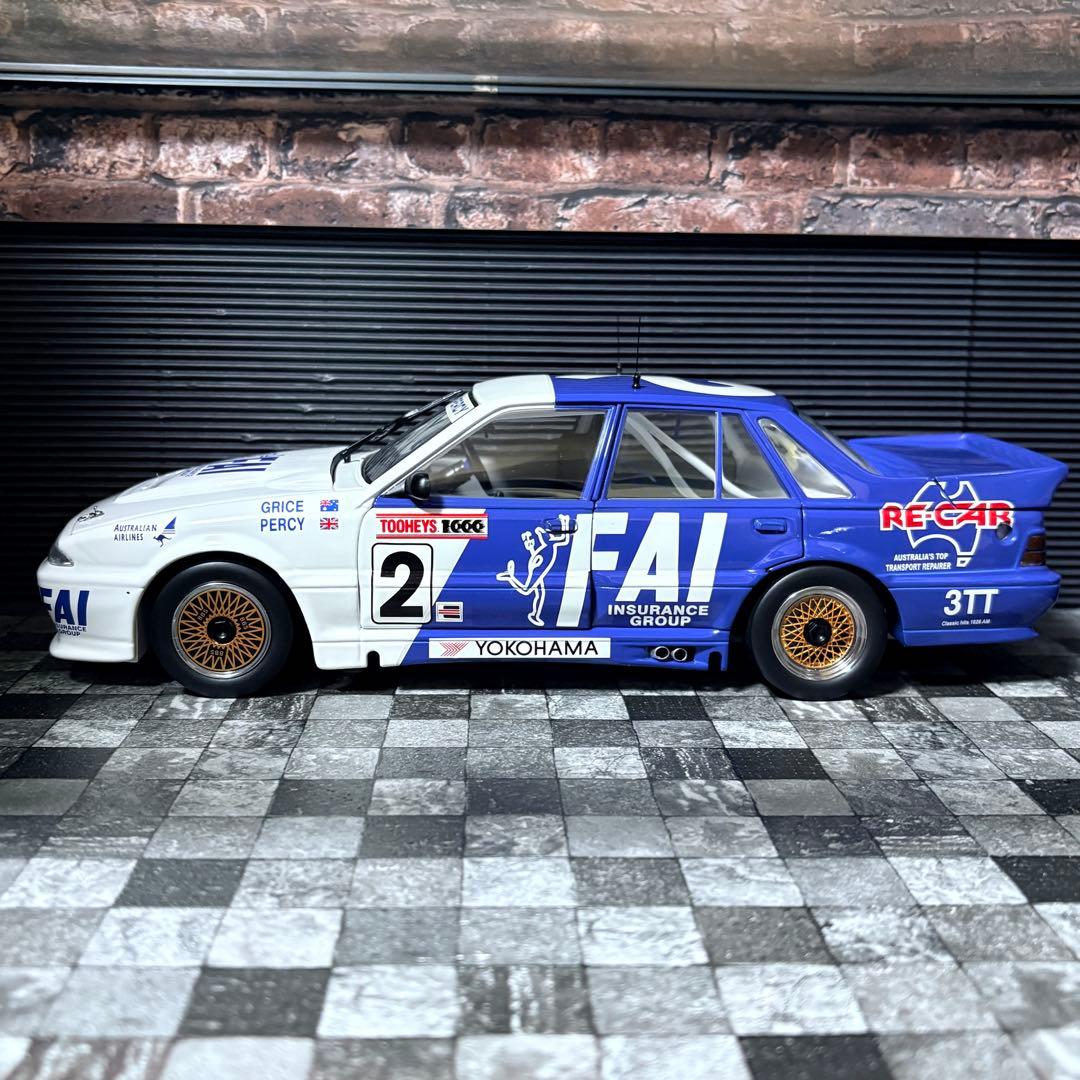 国内未入荷 1/18 BIANTE ホールデン コモドア SS VL グループA