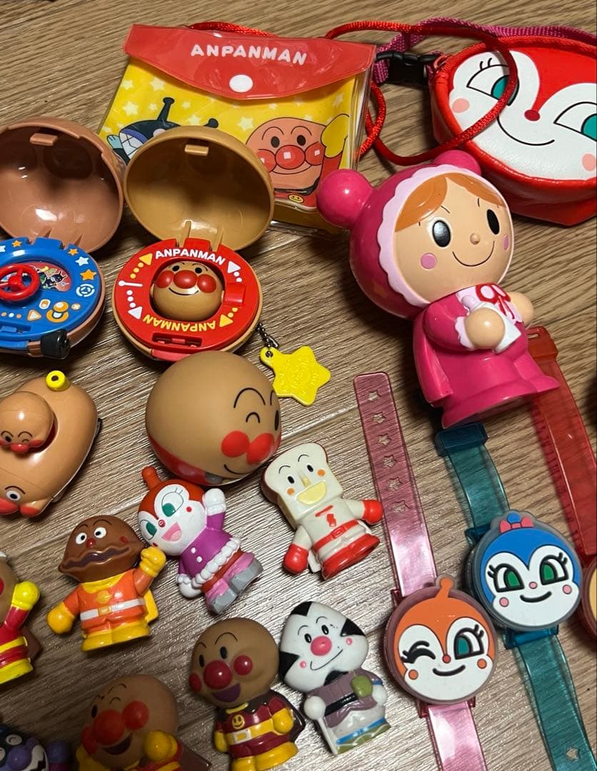 アンパンマン　ソフビ　ミニフィギュア　102点まとめ売り