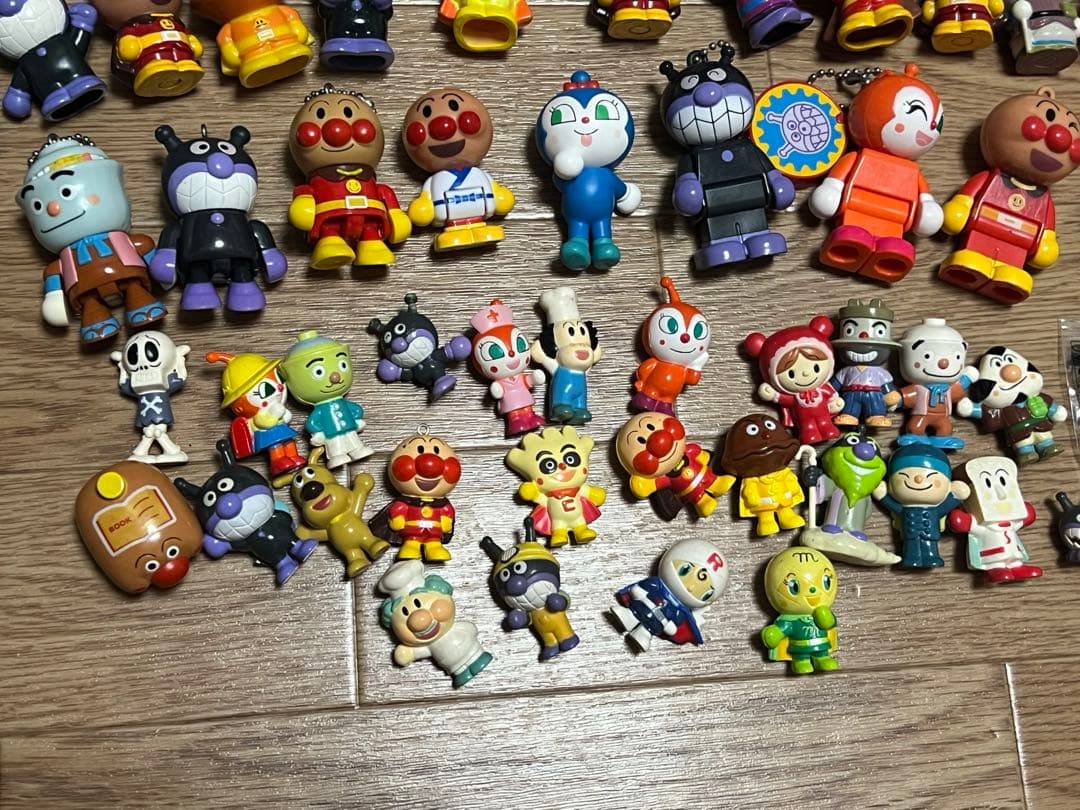アンパンマン　ソフビ　ミニフィギュア　102点まとめ売り