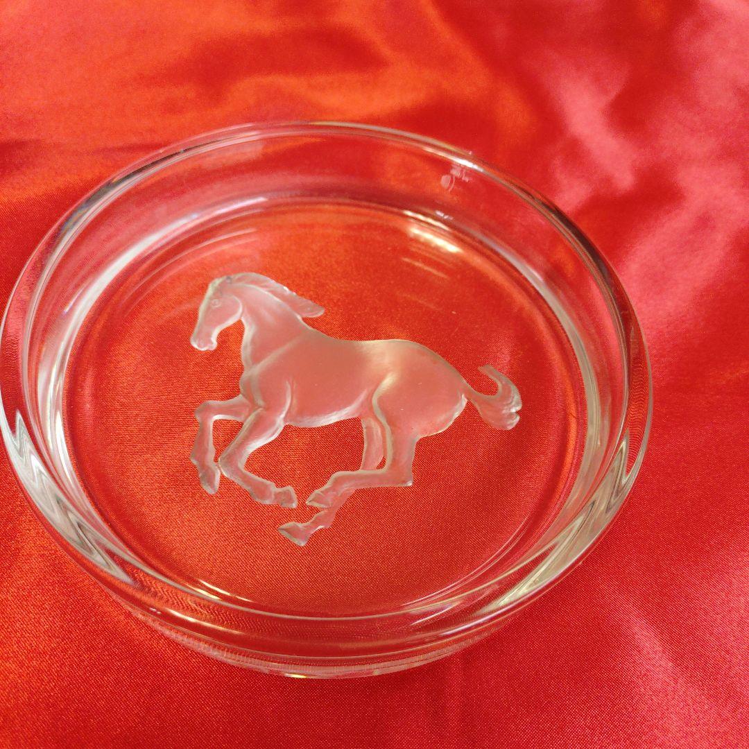 馬の彫刻 ガラス皿