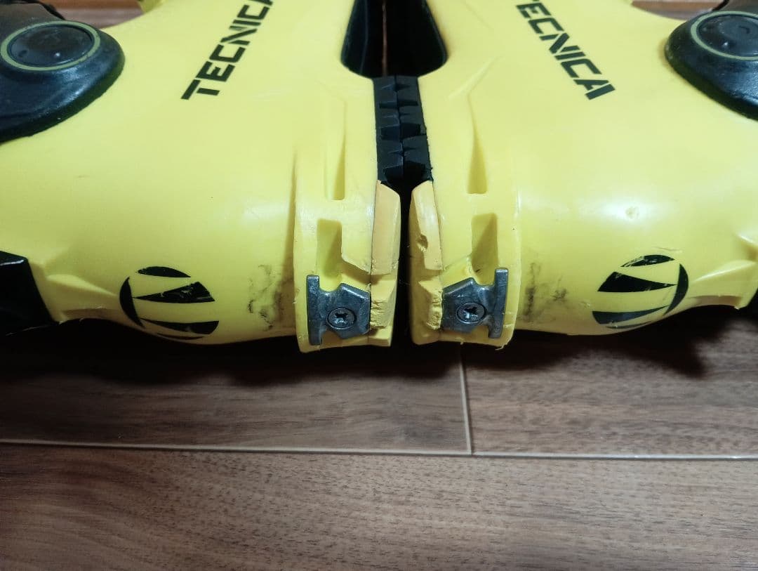 Tecnica Zero G Tour Pro スキーブーツ フレックス130