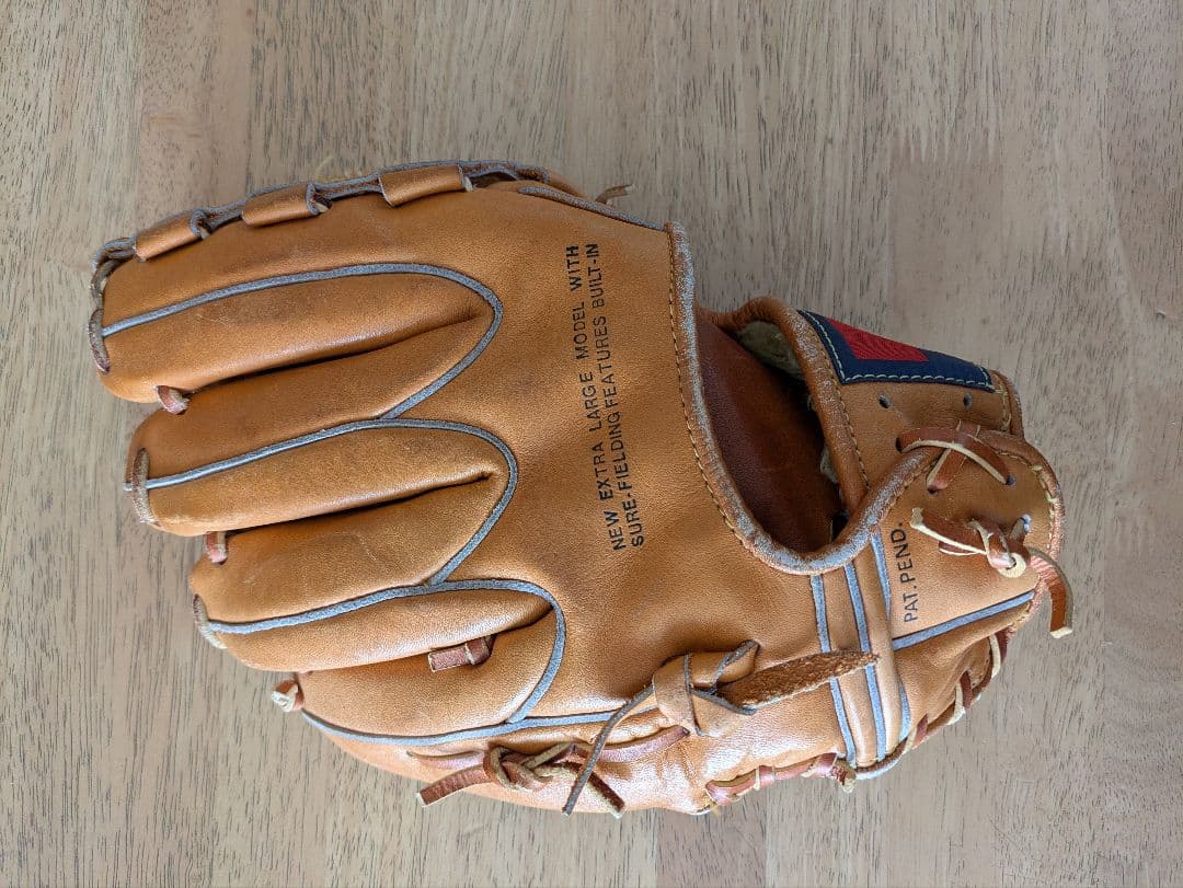 Mizuno World Win 赤カップ硬式グローブ 右投げ用