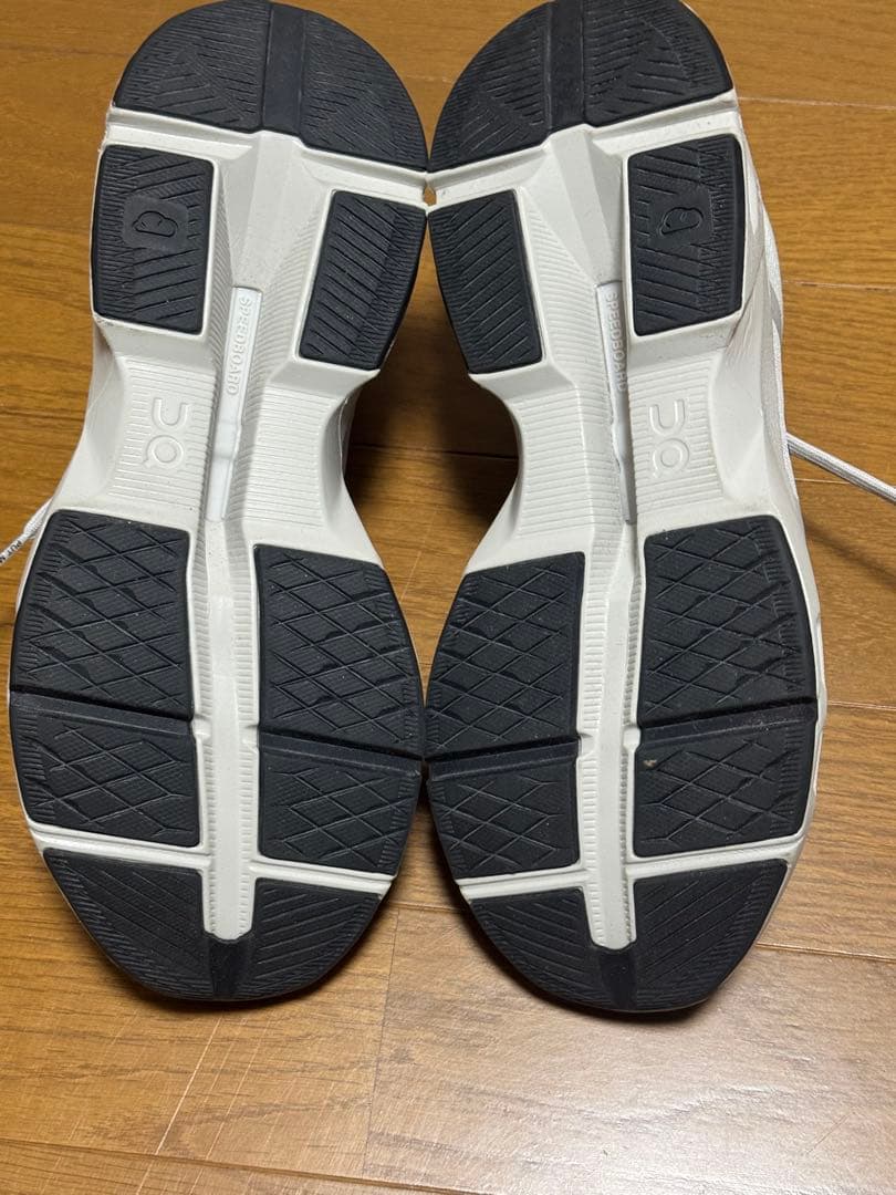 その他 on cloud pulse 25cm