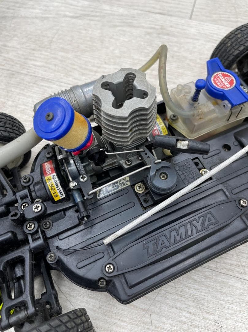 1/10 タミヤ エンジン ラジコンカー R34 GT-R TGS-Rシャーシ