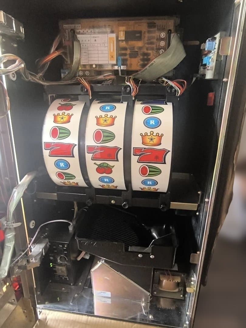 レアパチスロ キングオブファイア送料込 不要機付12/31 23:59まで