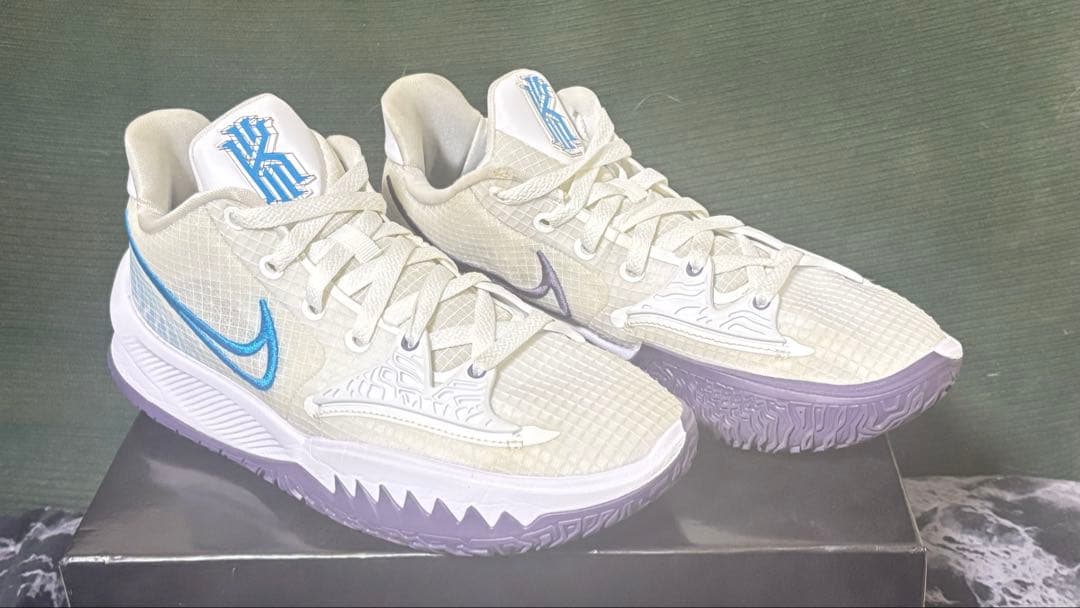 「ますおtv」様　Nike Kyrie Low4バスケットボールシューズ　US8