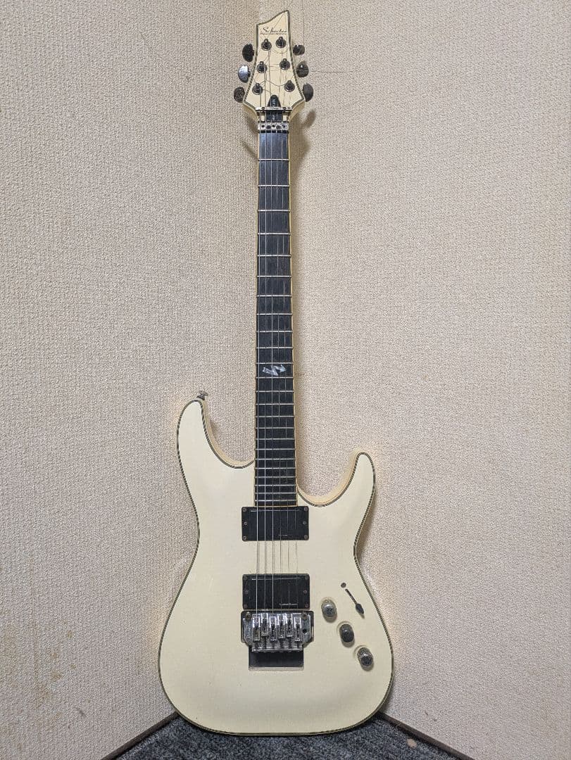 エレキギター アイボリー ハムバッカー Schecter blackJack