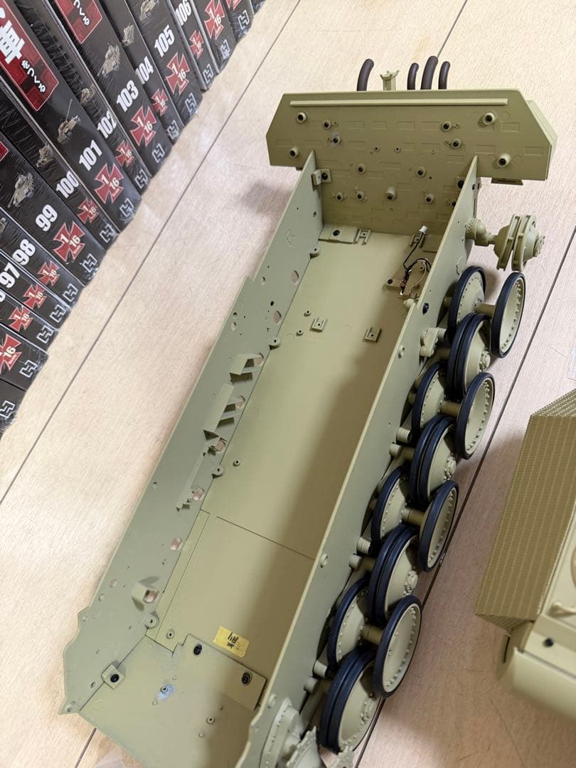 【希少】アシェット 1/16 パンサー戦車をつくる　ドイツ軍 パンター戦車