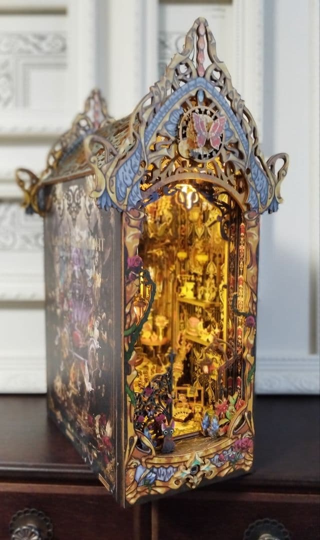 【期間限定値下】ドールハウス「魔女の宮殿」★ブックヌック★完成品★ドールハウス