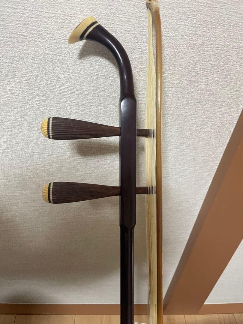 二胡　中国楽器　ケース付き