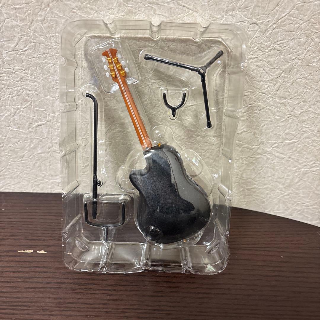 Ovation 1/8スケール フィギュア　オベーション ギター ノーマル7種