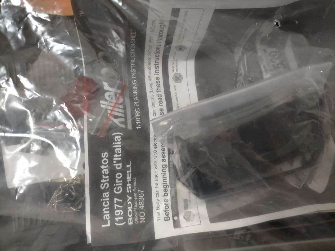 未使用！ ランチア ストラトス 1/10　メーカー塗装完成済み