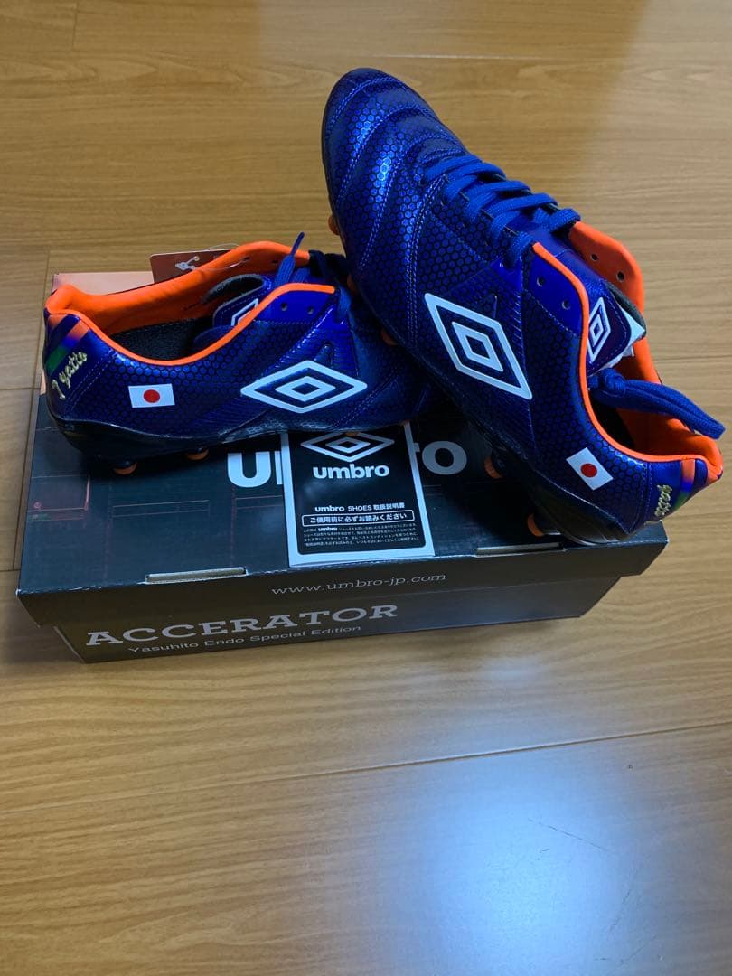 遠藤保仁選手 777足限定 スパイク シニアルナンバー入りガンバ大阪