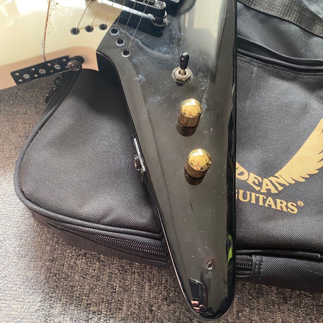 DEENGUITARS マイケルシェンカーモデルフライングV 専用ケース付改造品