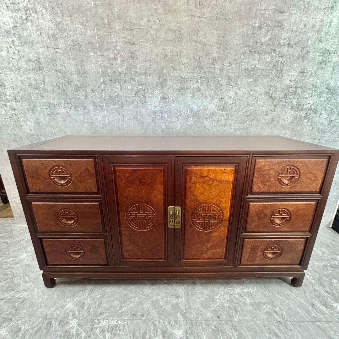 重厚な存在感　中国家具 花梨材 唐木 サイドテーブル 無垢 高級飾り家具