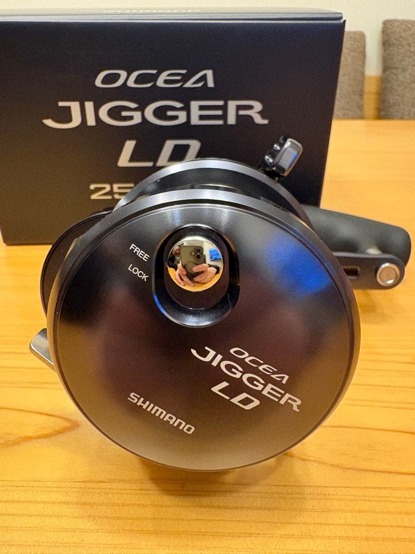 SHIMANO OCEA JIGGER LD 2500HG ベイトリール