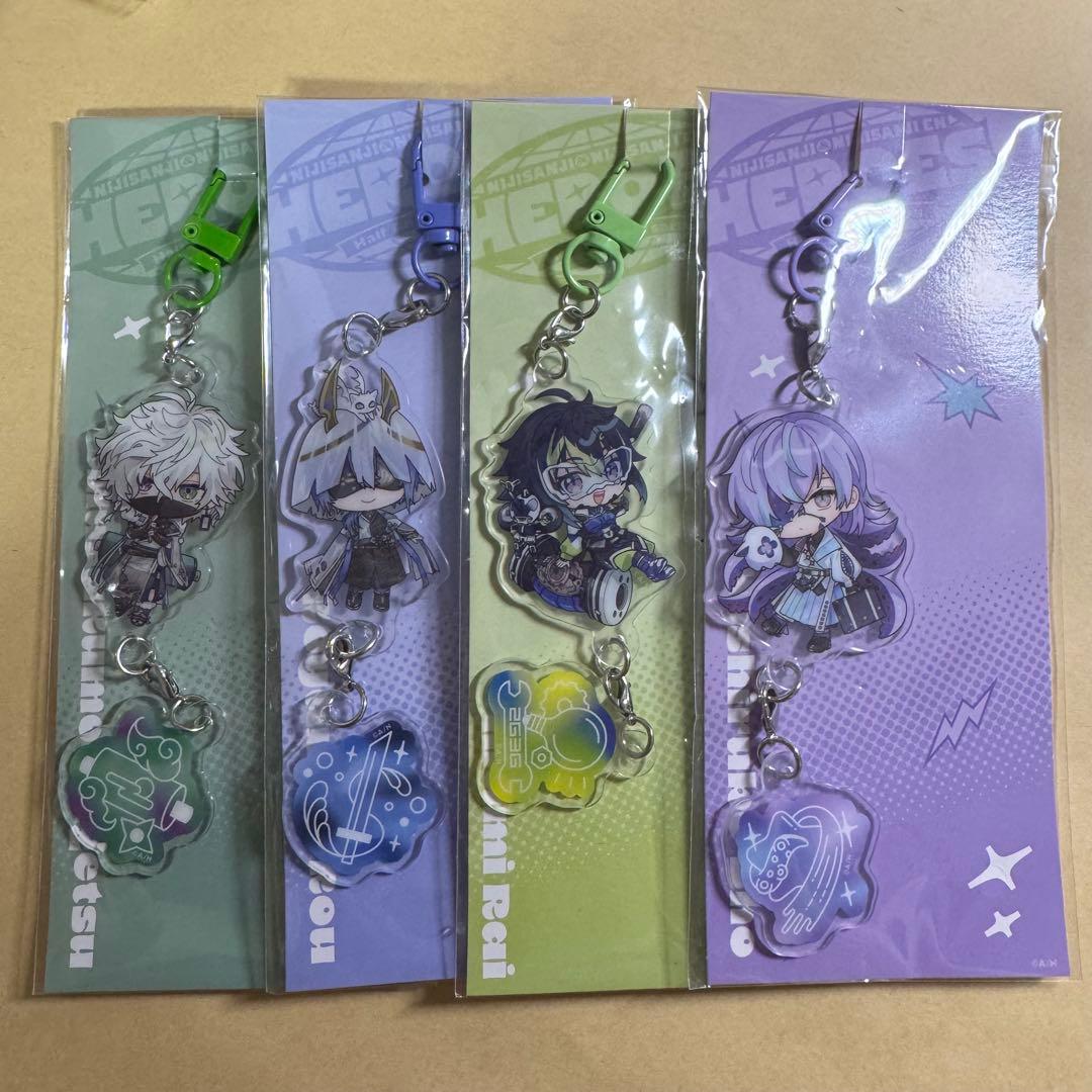叢雲カゲツ 小柳ロウ 伊波ライ 星導ショウ つながるアクリルキーホルダー 4点