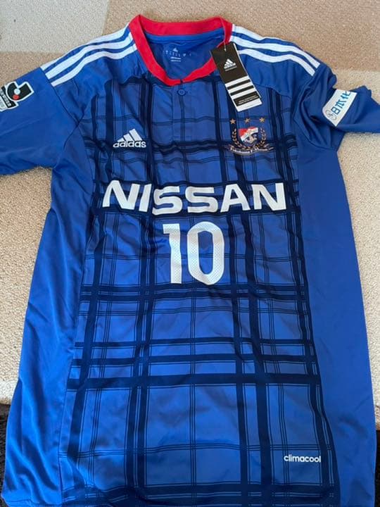 断捨離‼️　サッカー様々ユニフォーム　中村俊輔