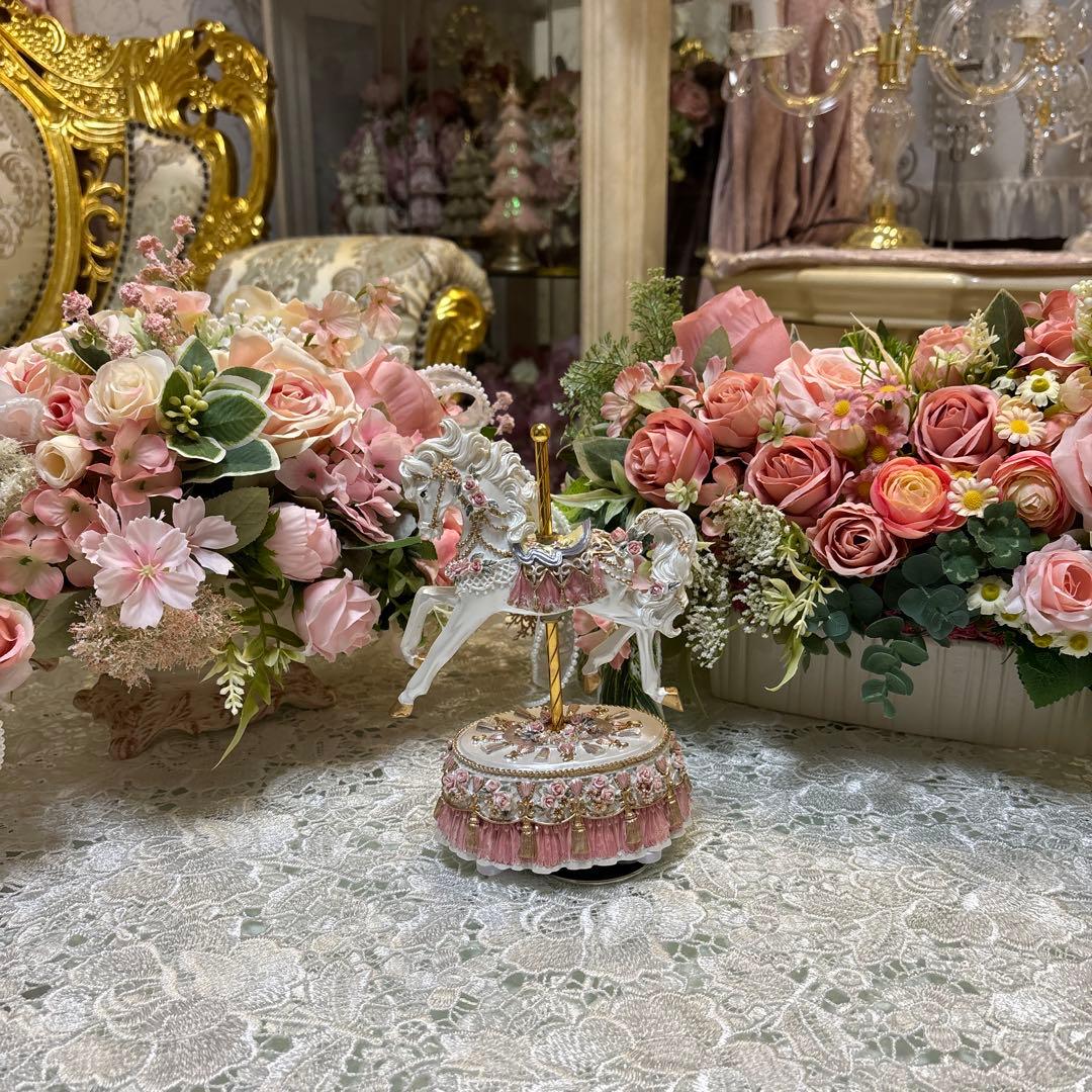 回転木馬オルゴール ロココ strawberry