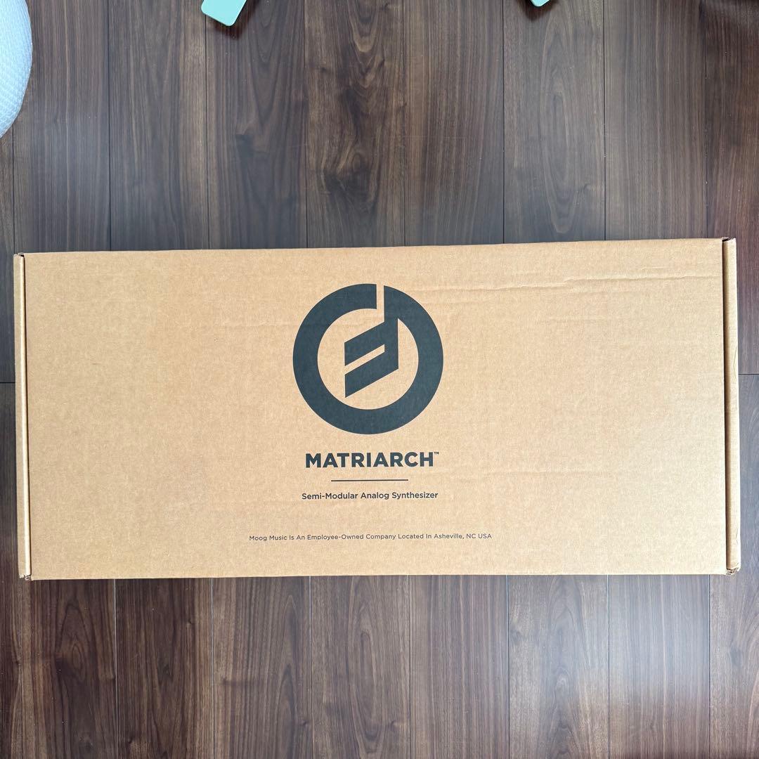 鍵盤楽器 MOOG MATRIARCH