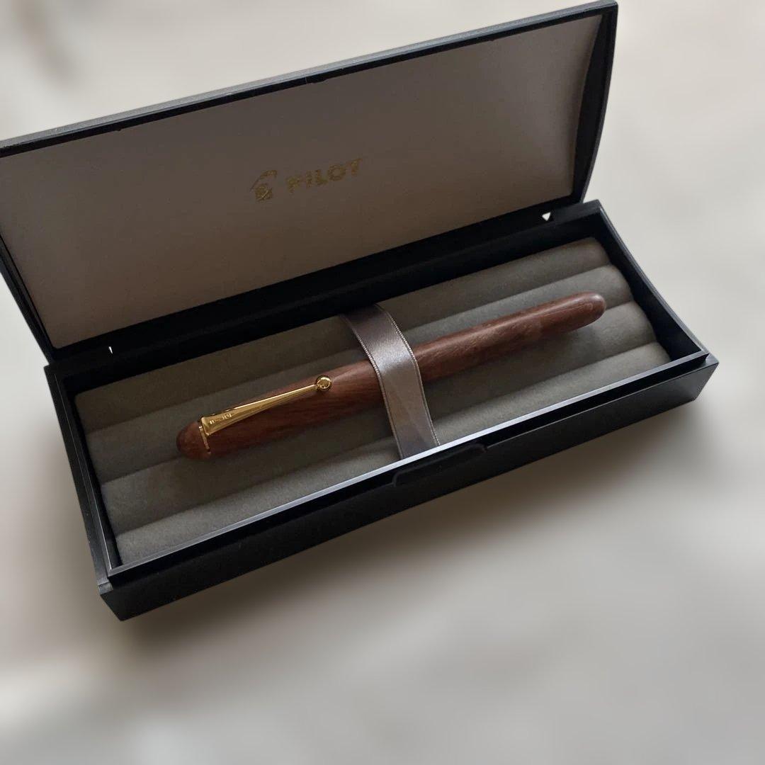 パイロット　木製 万年筆 ブラウン　カスタム　アート　カエデ　ジャパン　14k