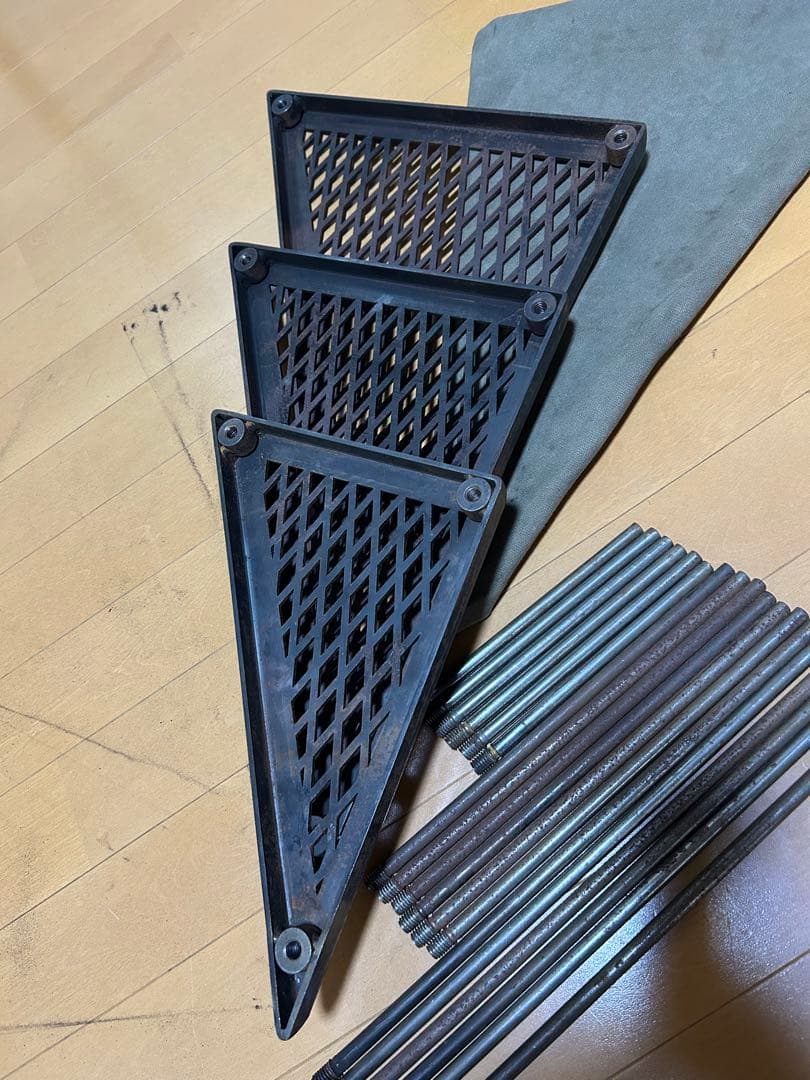 山賊マウンテン　デルタス