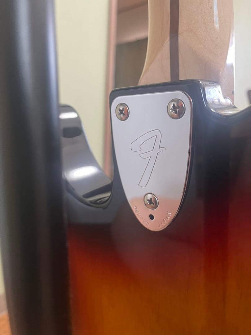 e*r様 美品フェンダー テレキャスター デラックス サンバーストエレキギター