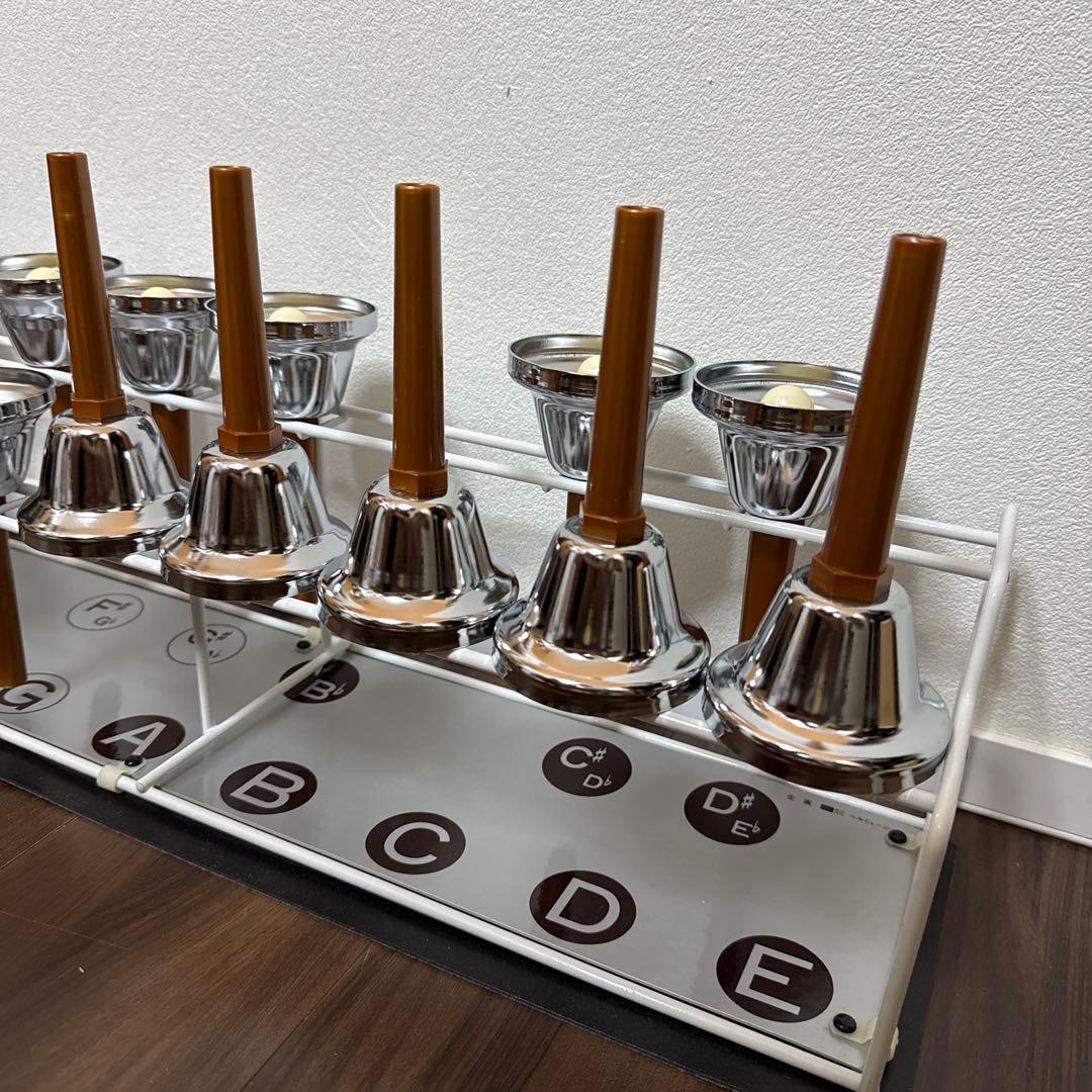 美品 UCHIDA ウチダ ミュージックベル 20音 スタンド付き ハンドベル