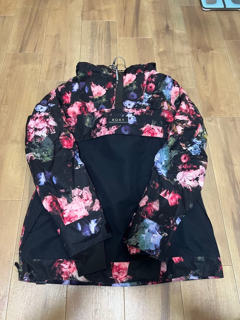 【期間限定セール】ROXY ロキシー　スノボウエア　M　黒　パーカー