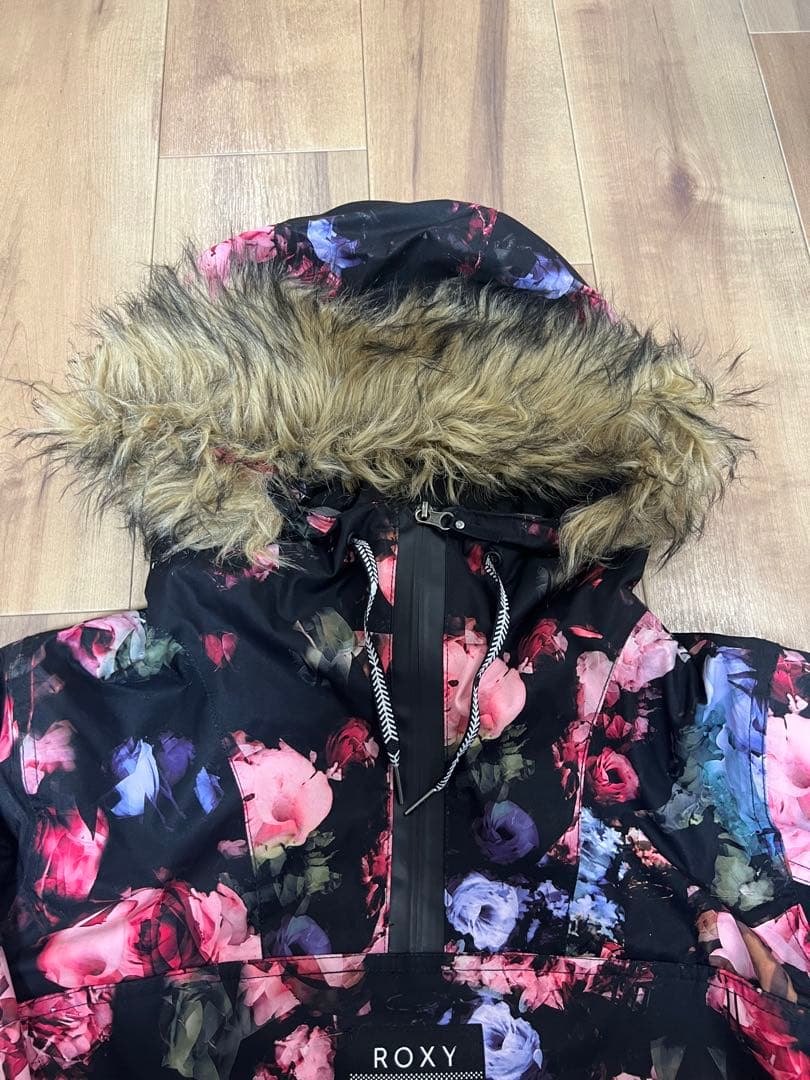 【期間限定セール】ROXY ロキシー　スノボウエア　M　黒　パーカー