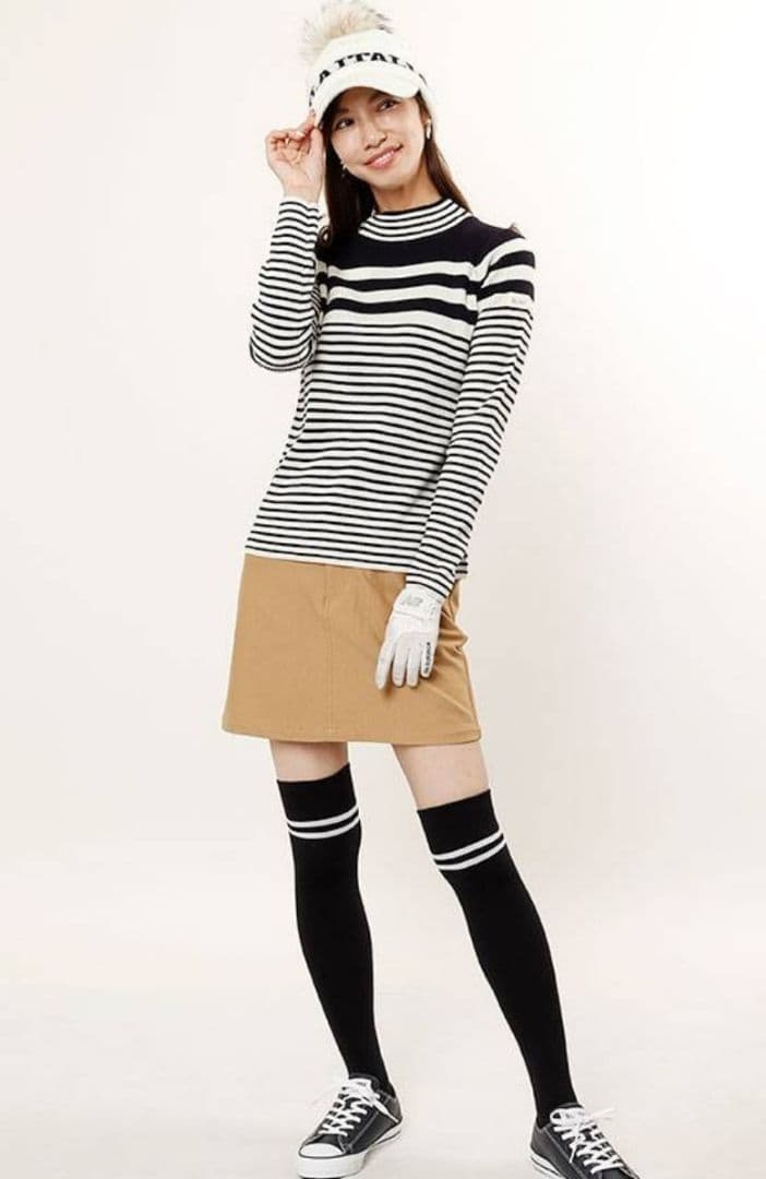 新品☆sandie☆ゴルフ2点セットショートパンツ防風 発熱リブニット M 紺白