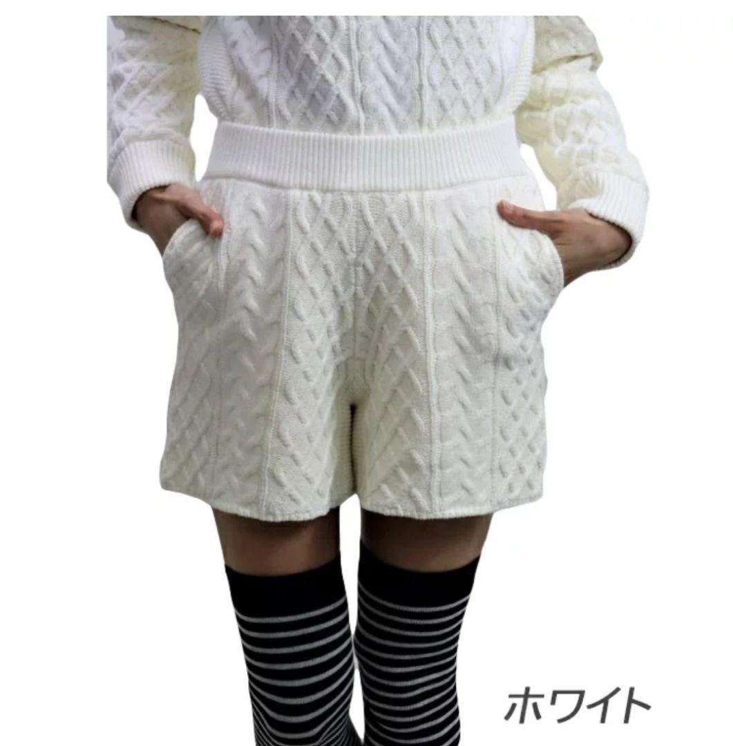 新品☆sandie☆ゴルフ2点セットショートパンツ防風 発熱リブニット M 紺白