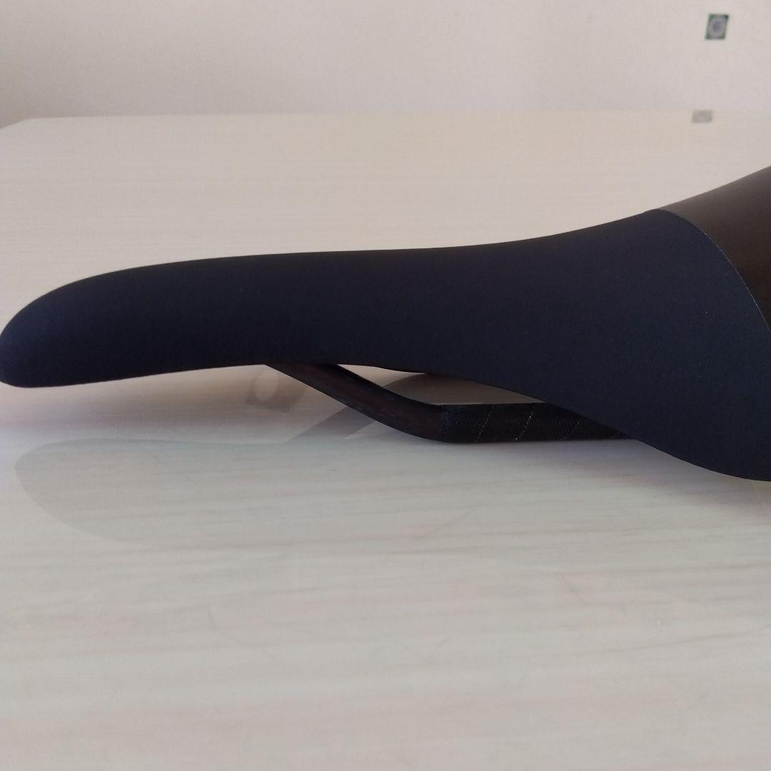 fi'zi:k aliante r1 サドル 黒