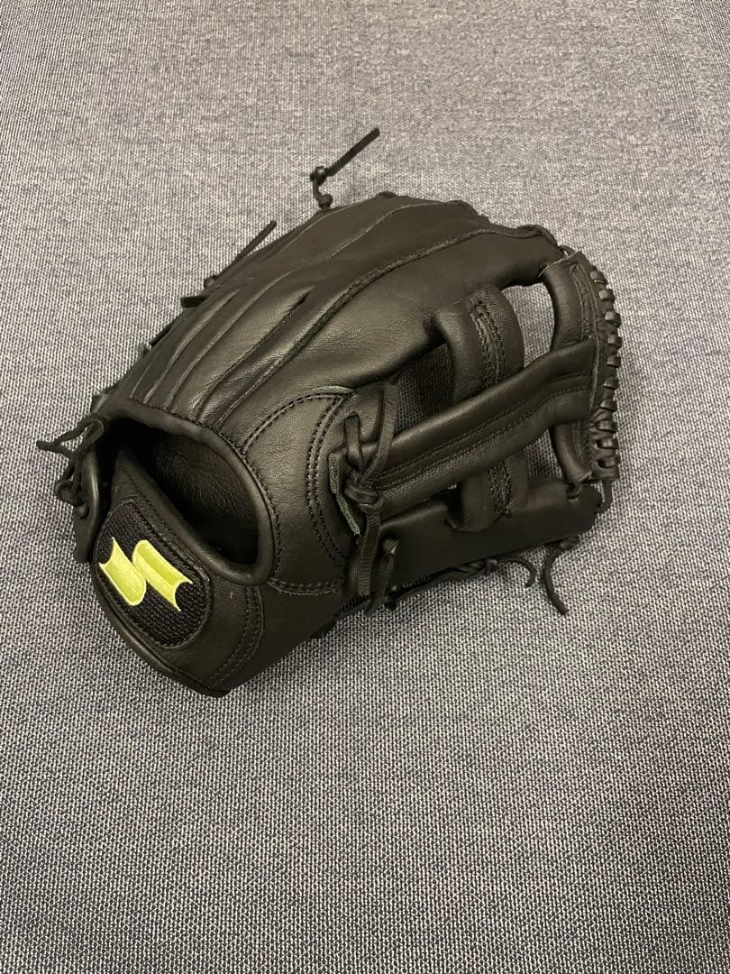 SSK 野球 軟式グローブ 一般用　大人　右投げ　グラブ　内野手　右利き　黒