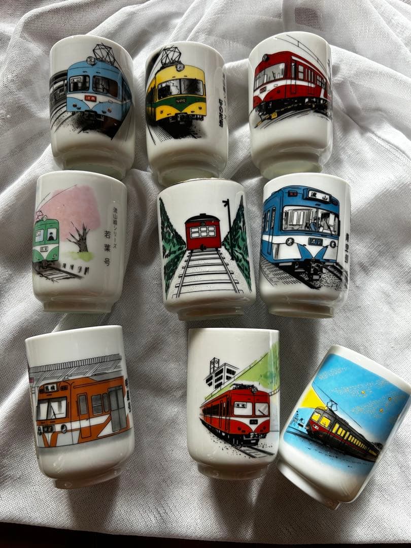 セール【レア・美品】流山電鉄　流鉄　湯飲み　9個セット　湯呑み 陶器 レトロ