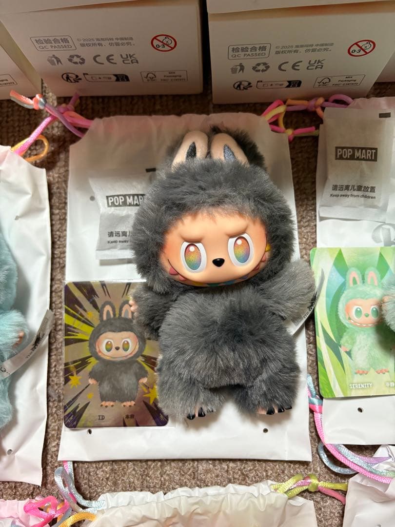 t*読様 正規品！　ラブブ　エナジー　6体　セット　シークレット入り　POP N