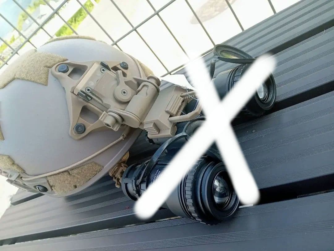 REVISION CAIMAN　 FMA PVS-15 ナイトビジョン　レプリカ